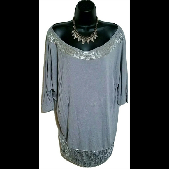 Grifflin Paris Tops - Grifflin Paris Cold Shoulder Sequin Tunic Top XL